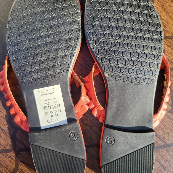 New Talbots sandals - Picture 4 of 4